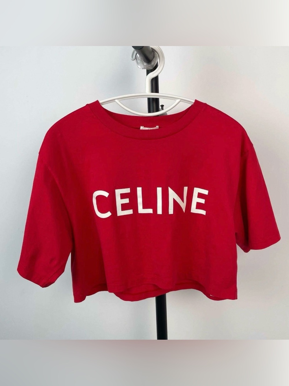 🚩steal Celine Red Cropped Logo Tee with White Lettering